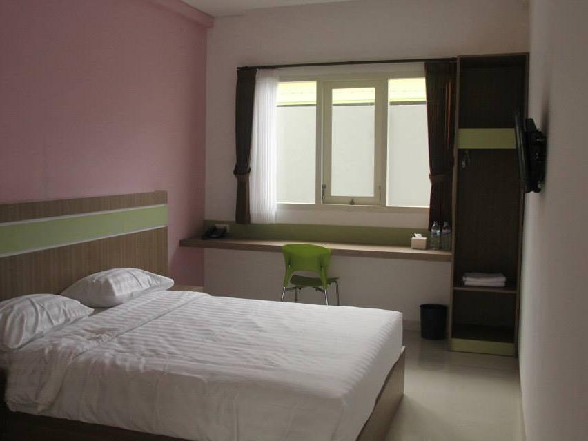 Rumah Cassa Guest House 泗水 外观 照片