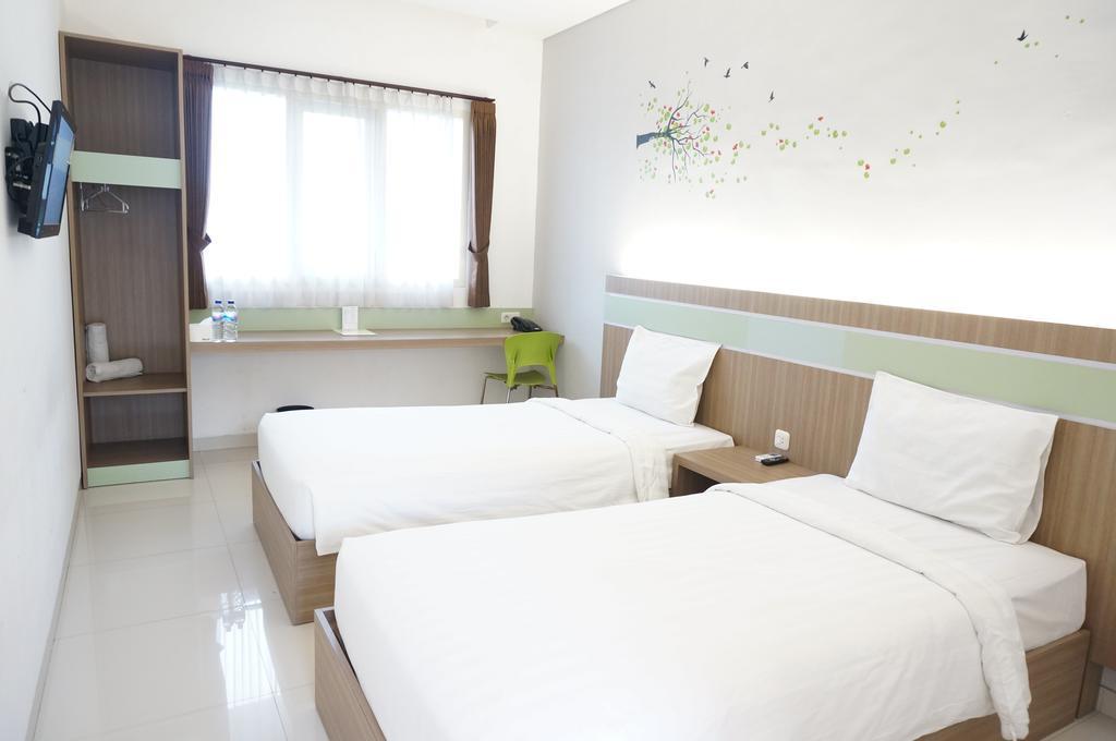 Rumah Cassa Guest House 泗水 客房 照片